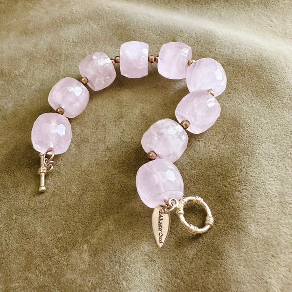 Coldwater Creek Elegant Pink Beaded Rose Quartz Necklace and Bracelet Set - Picture 5 of 7
